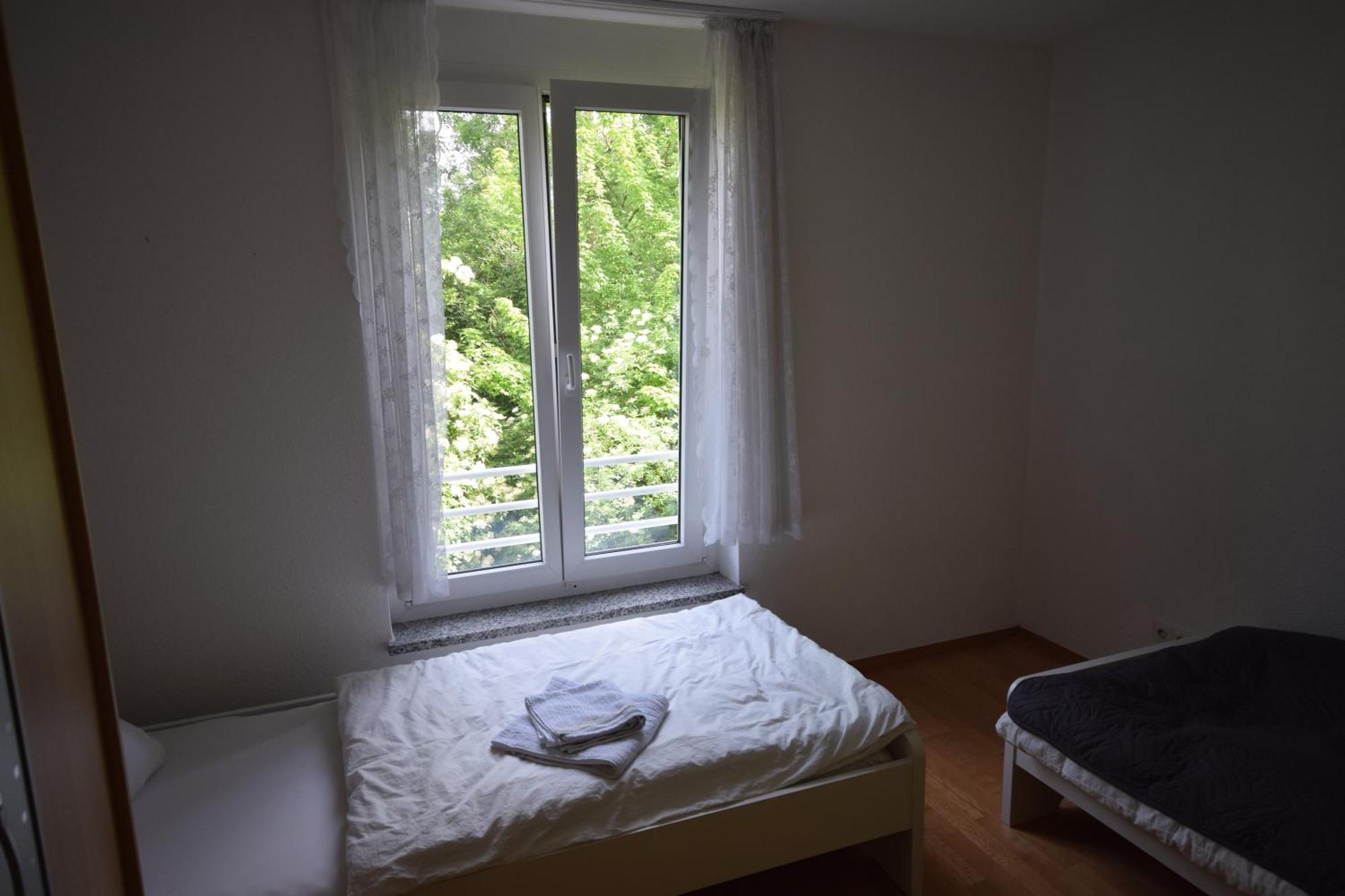 Nestwerk Raumwunder K9-13 - Aufzug, Viel Platz & Am Wieland-Park บีเบอราค อันแดร์ ริสส์ ภายนอก รูปภาพ